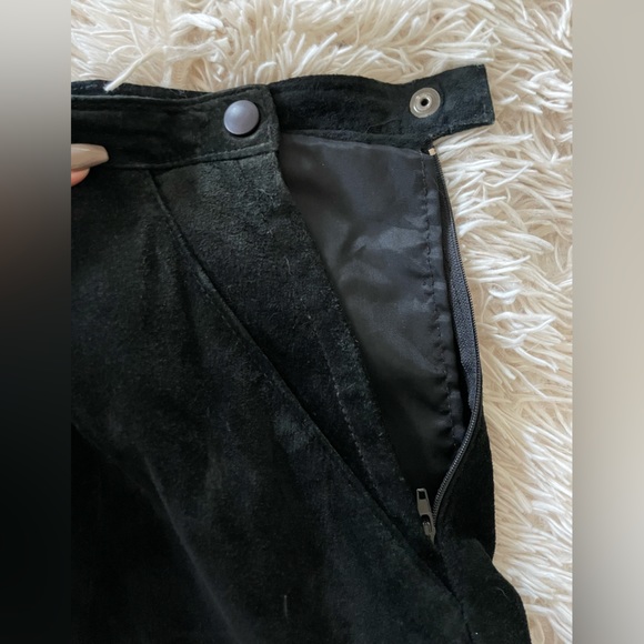 Vintage Rare!! Floor Length Black Suede Danier Skirt. Size14 - Picture 8 of 10
